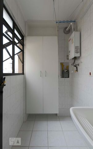 Apartamento para alugar com 62m², 2 quartos e 2 vagasÁrea de serviço