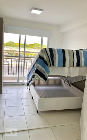Studio para alugar com 20m², 1 quarto e sem vaga Studio para alugar com 20m², 1 quarto e sem vagaQuarto
