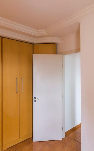 Apartamento à venda com 48m², 2 quartos e 1 vagaQuarto 2