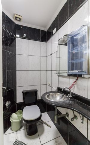 Casa para alugar com 50m², 1 quarto e sem vaga
