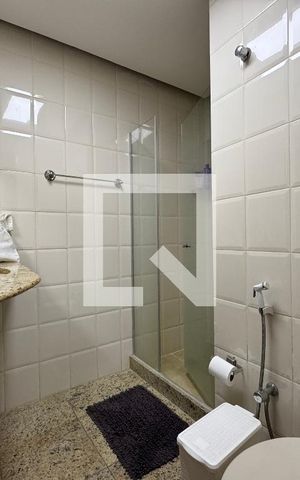 Apartamento à venda com 180m², 4 quartos e 2 vagas Apartamento à venda com 180m², 4 quartos e 2 vagasBanheiro Social