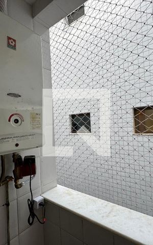 Apartamento à venda com 180m², 4 quartos e 2 vagas Apartamento à venda com 180m², 4 quartos e 2 vagasCozinha e Área de Serviço