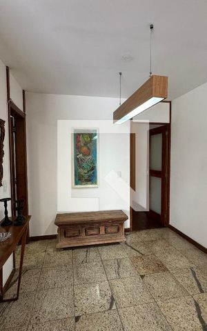 Apartamento à venda com 180m², 4 quartos e 2 vagas Apartamento à venda com 180m², 4 quartos e 2 vagasSala
