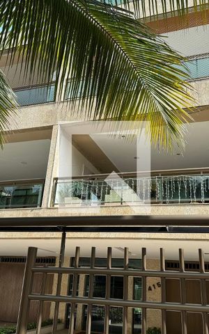 Apartamento à venda com 180m², 4 quartos e 2 vagas Apartamento à venda com 180m², 4 quartos e 2 vagasPlaquinha Quinto Andar