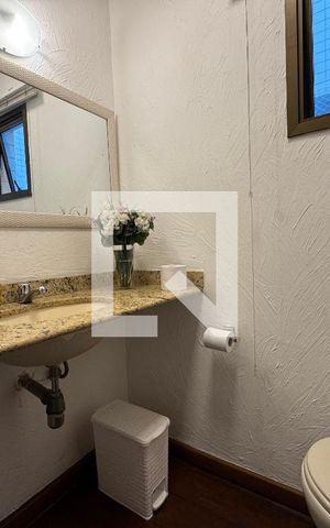 Apartamento à venda com 180m², 4 quartos e 2 vagas Apartamento à venda com 180m², 4 quartos e 2 vagasLavabo