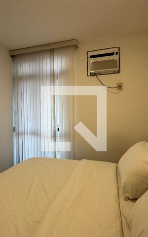 Apartamento à venda com 180m², 4 quartos e 2 vagas Apartamento à venda com 180m², 4 quartos e 2 vagasQuarto 1