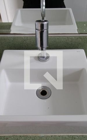 Apartamento à venda com 32m², 1 quarto e sem vagaBanheiro