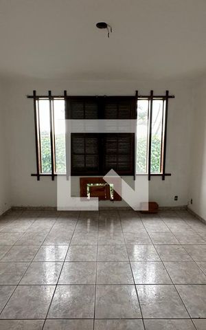Casa à venda com 450m², 5 quartos e 3 vagasQuarto 2