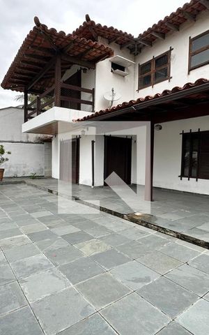 Casa à venda com 450m², 5 quartos e 3 vagasVaranda da Sala