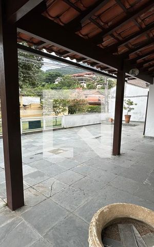 Casa à venda com 450m², 5 quartos e 3 vagasVaranda da Sala
