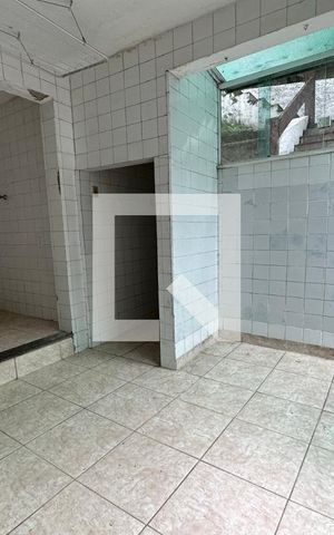 Casa à venda com 450m², 5 quartos e 3 vagasÁrea de Serviço