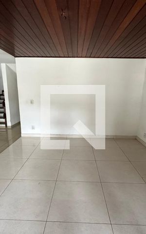 Casa à venda com 450m², 5 quartos e 3 vagasSala de Jantar