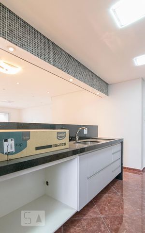 Apartamento à venda com 104m², 2 quartos e 2 vagasCozinha