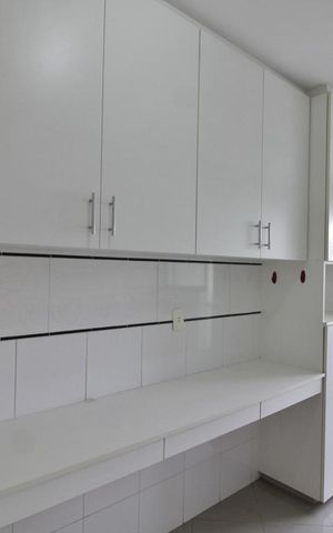 Apartamento à venda com 84m², 2 quartos e 1 vagaDetalhe da cozinha