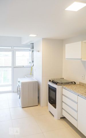 Apartamento para alugar com 78m², 2 quartos e 1 vagaCozinha