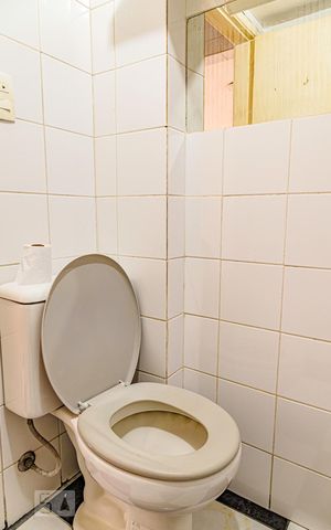 Studio à venda com 42m², 1 quarto e sem vagaBanheiro