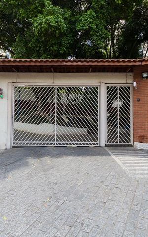 Apartamento à venda com 110m², 2 quartos e 1 vagaFachada