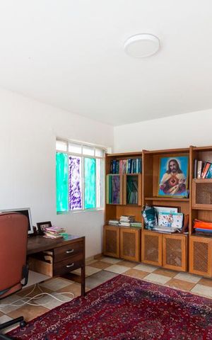 Casa à venda com 500m², 6 quartos e 3 vagasEscritório - edícula