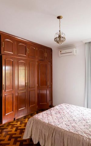Casa à venda com 500m², 6 quartos e 3 vagasQuarto 4 (suíte)