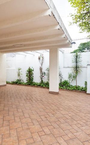 Casa à venda com 500m², 6 quartos e 3 vagasGaragem