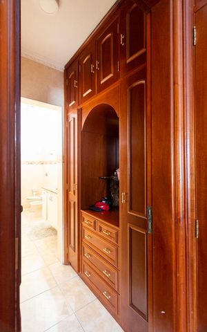 Casa à venda com 500m², 6 quartos e 3 vagasQuarto 4 (suíte)