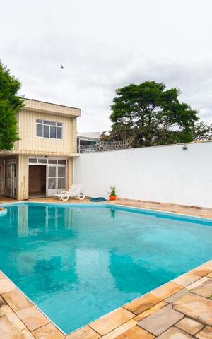 Casa à venda com 500m², 6 quartos e 3 vagasPiscina