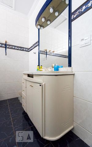 Casa à venda com 500m², 6 quartos e 3 vagasBanheiro social