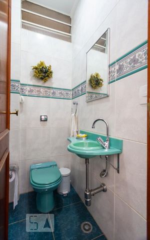 Casa à venda com 500m², 6 quartos e 3 vagasLavabo