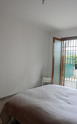 Casa à venda com 350m², 5 quartos e 4 vagasQuarto 2