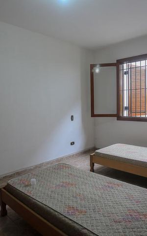 Casa à venda com 350m², 5 quartos e 4 vagasQuarto 1
