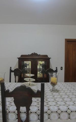 Casa à venda com 350m², 5 quartos e 4 vagasSala de Jantar