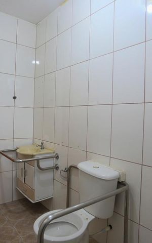 Casa à venda com 350m², 5 quartos e 4 vagasBanheiro
