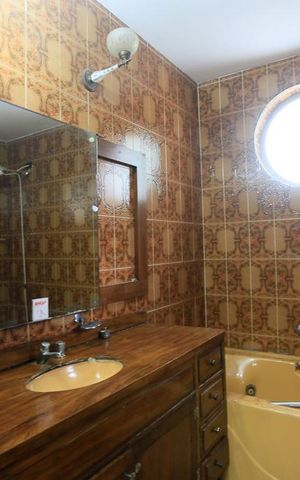 Casa à venda com 350m², 5 quartos e 4 vagasBanheiro Suite Armário