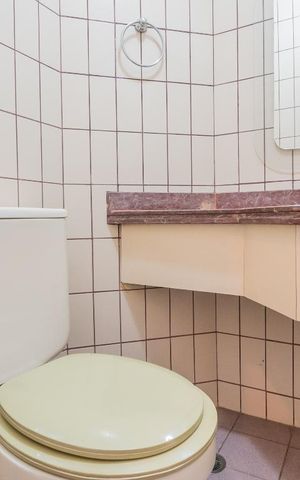 Apartamento à venda com 100m², 3 quartos e 2 vagas Apartamento à venda com 100m², 3 quartos e 2 vagasLavabo