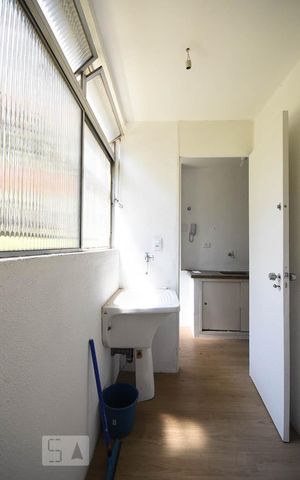 Apartamento para alugar com 67m², 2 quartos e 1 vaga Apartamento para alugar com 67m², 2 quartos e 1 vagaÁrea de serviço