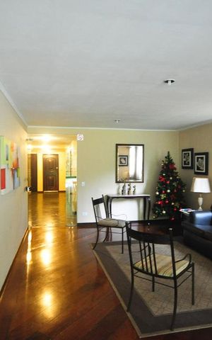 Apartamento para alugar com 67m², 2 quartos e 1 vagaHall social