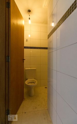 Casa à venda com 500m², 5 quartos e 3 vagasBanheiro do Salão de Festas 