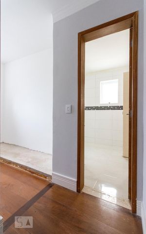 Casa à venda com 500m², 5 quartos e 3 vagasQuarto Suíte 1