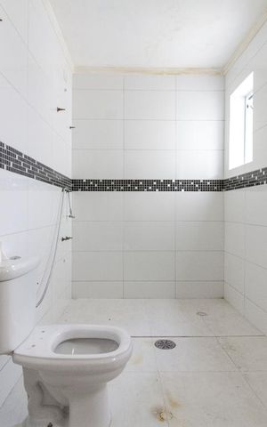 Casa à venda com 500m², 5 quartos e 3 vagasBanheiro Suíte 1