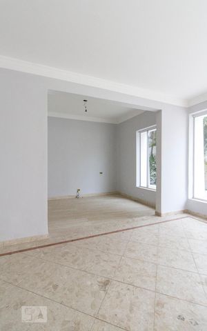 Casa à venda com 500m², 5 quartos e 3 vagasSala de TV 