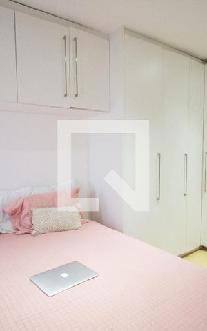 Apartamento para alugar com 160m², 3 quartos e 3 vagas Apartamento para alugar com 160m², 3 quartos e 3 vagasSuíte