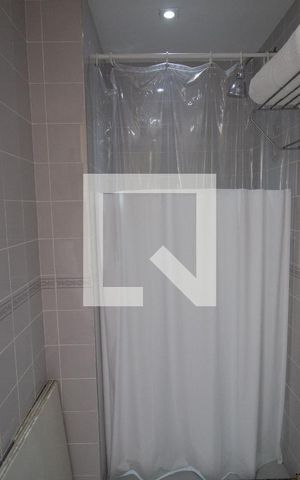 Apartamento para alugar com 160m², 3 quartos e 3 vagas Apartamento para alugar com 160m², 3 quartos e 3 vagasBanheiro Social 2