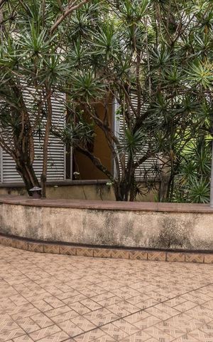 Casa à venda com 267m², 4 quartos e 2 vagas Casa à venda com 267m², 4 quartos e 2 vagasVaranda Suíte 3