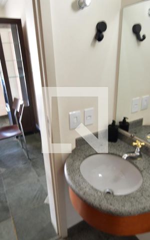 Apartamento à venda com 74m², 1 quarto e 1 vagaLavabo