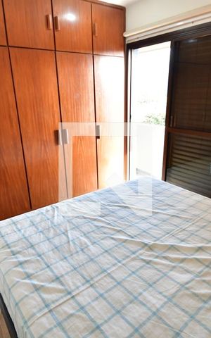 Apartamento à venda com 74m², 1 quarto e 1 vagaQuarto Suíte