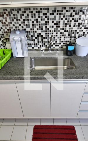 Apartamento à venda com 74m², 1 quarto e 1 vagaCozinha