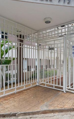 Apartamento para alugar com 52m², 2 quartos e 1 vagaFachada