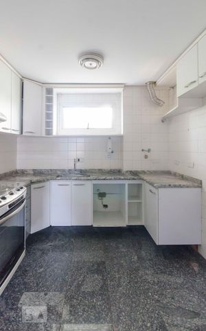 Apartamento à venda com 150m², 3 quartos e 2 vagasCozinha