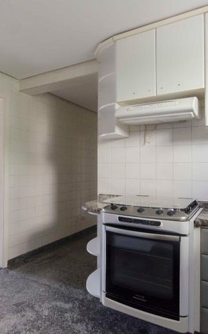 Apartamento à venda com 150m², 3 quartos e 2 vagasCozinha
