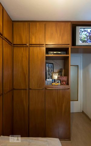 Apartamento à venda com 90m², 3 quartos e 2 vagasQuarto 3 - Suíte (Armários)